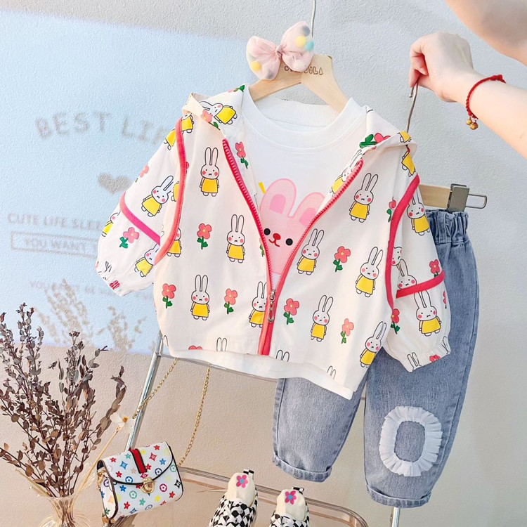 سه تکه خرگوشی بچگانه