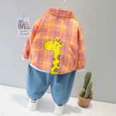 شومیز و شلوار جین پسرانه زرافه ای