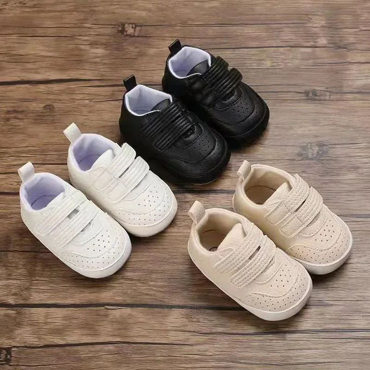 پاپوش اسپرت بچگانه