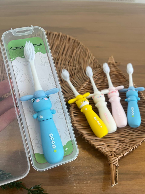 مسواک عروسکی بچگانه