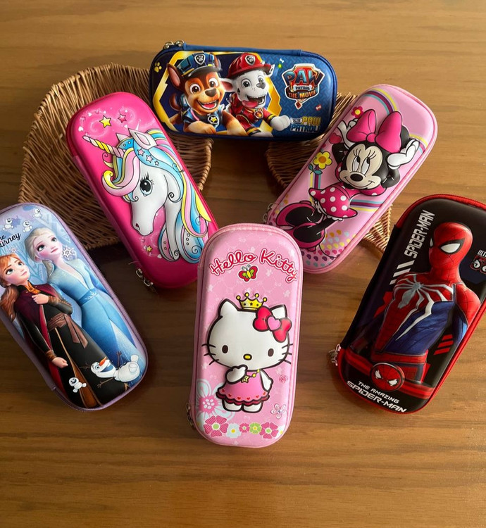 جامدادی مرد عنکبوتی