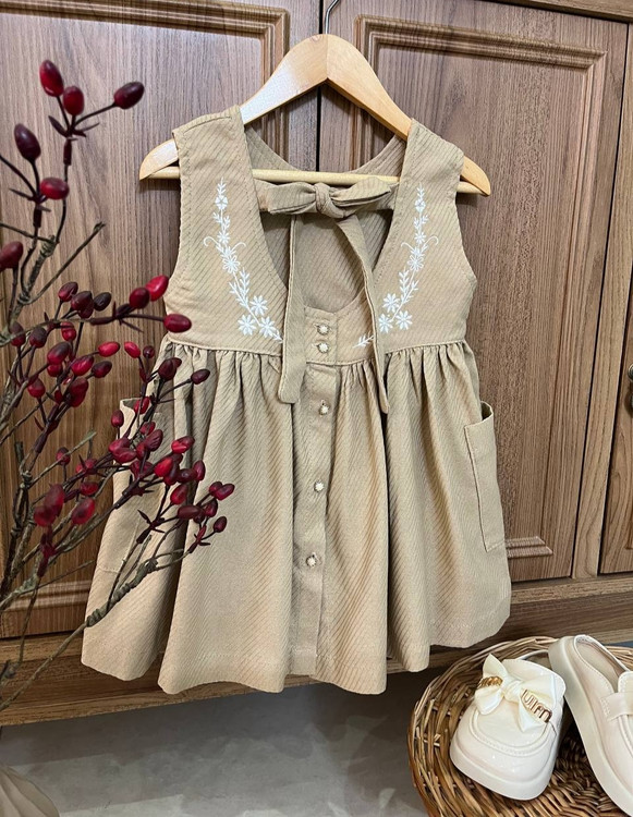 سارافون دخترانه