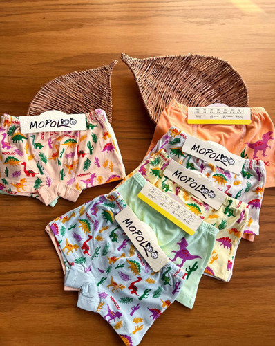 شورت دایناسوری بچگانه